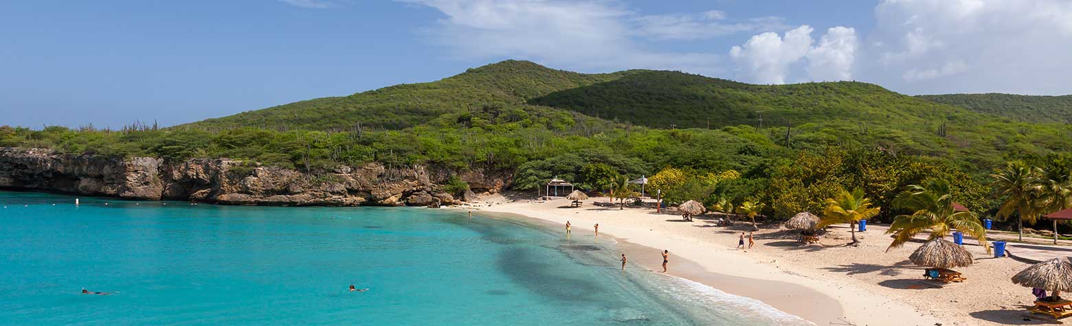 Curaçao destination wedding setting in Willemstad · Santa Barbara · Piscadera Bay